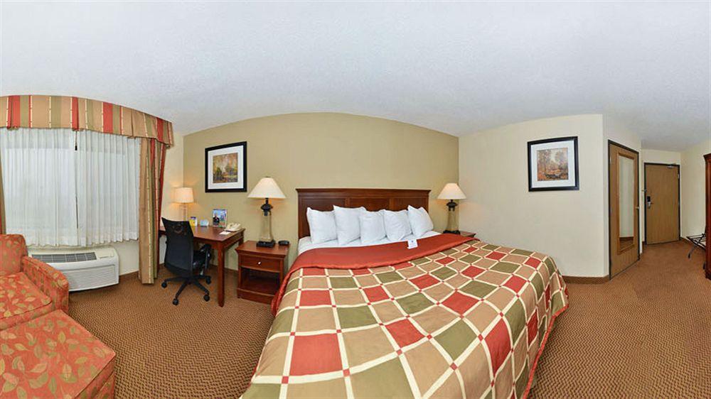 Ramada By Wyndham Platte City Kci Airport Экстерьер фото