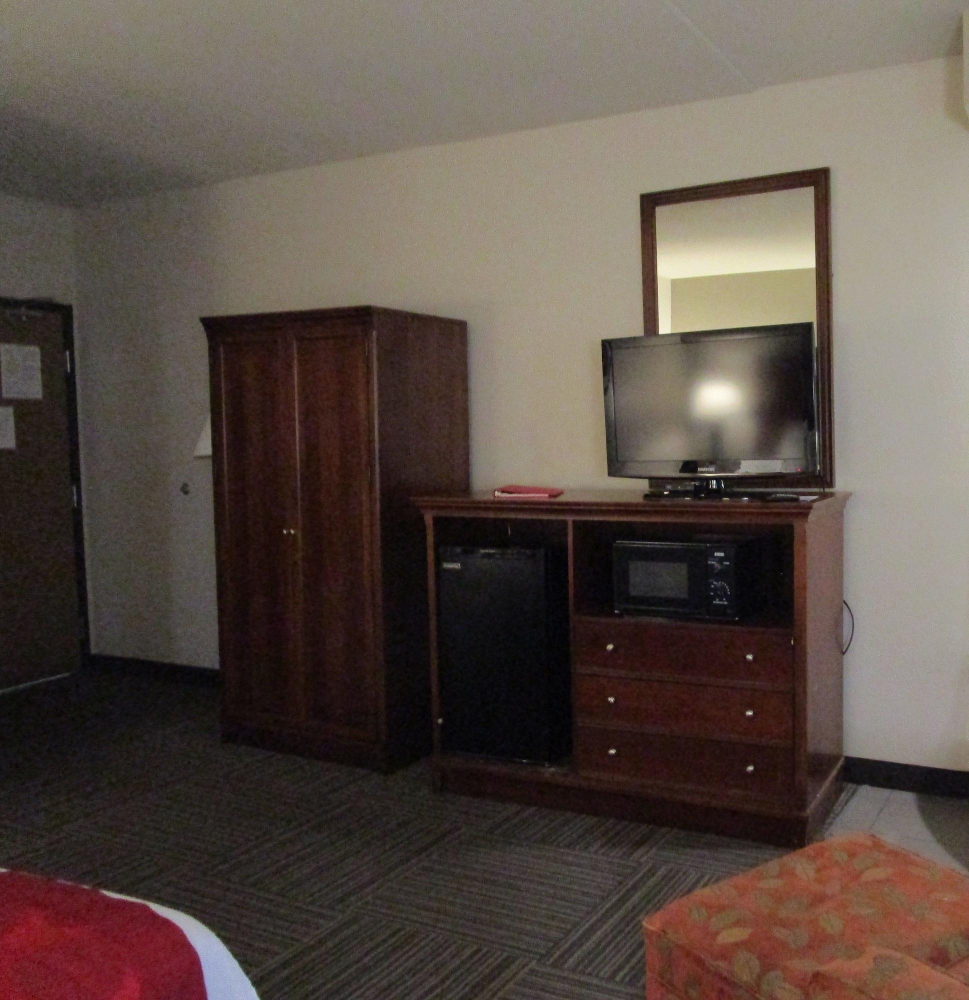 Ramada By Wyndham Platte City Kci Airport Экстерьер фото