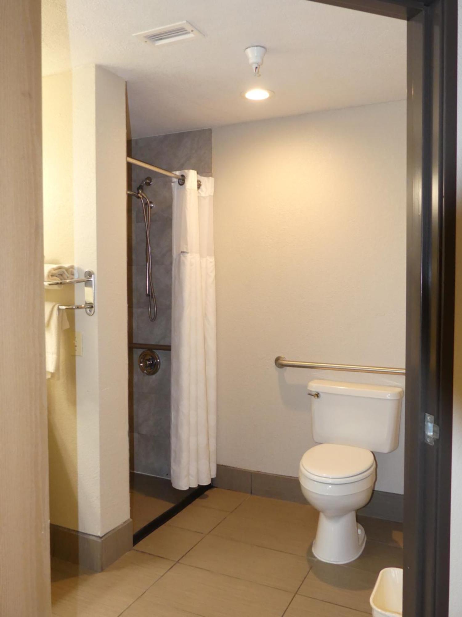 Ramada By Wyndham Platte City Kci Airport Экстерьер фото