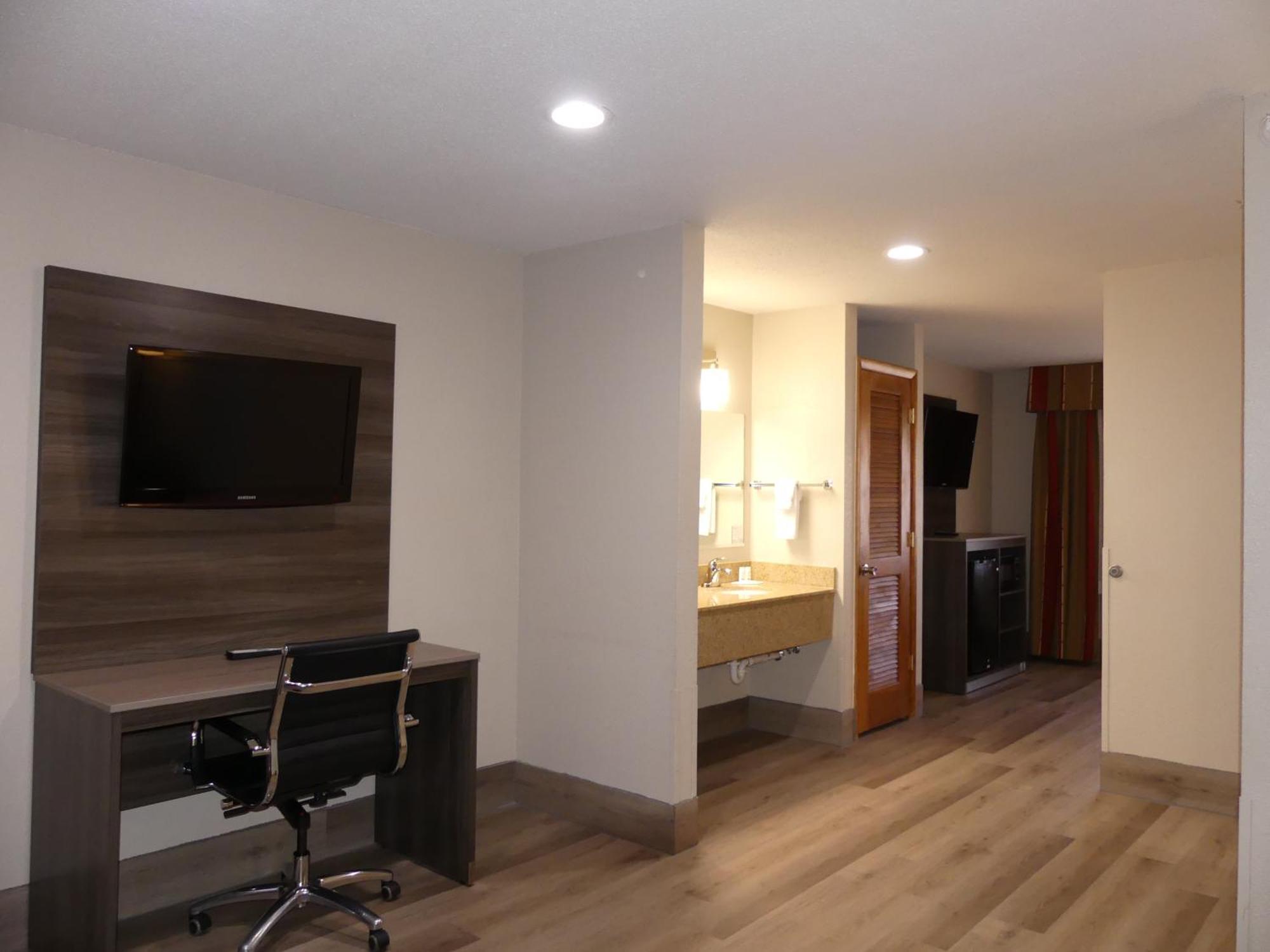 Ramada By Wyndham Platte City Kci Airport Экстерьер фото