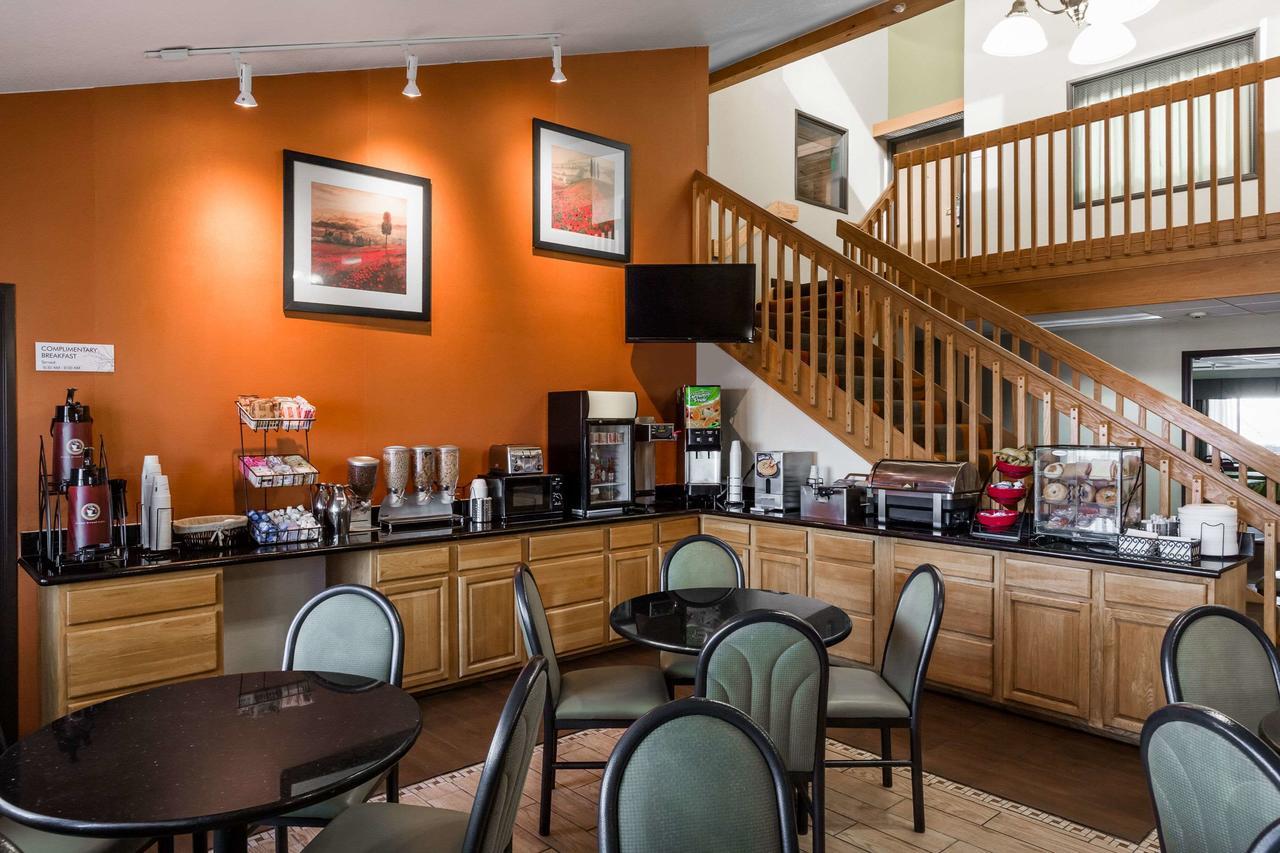 Ramada By Wyndham Platte City Kci Airport Экстерьер фото