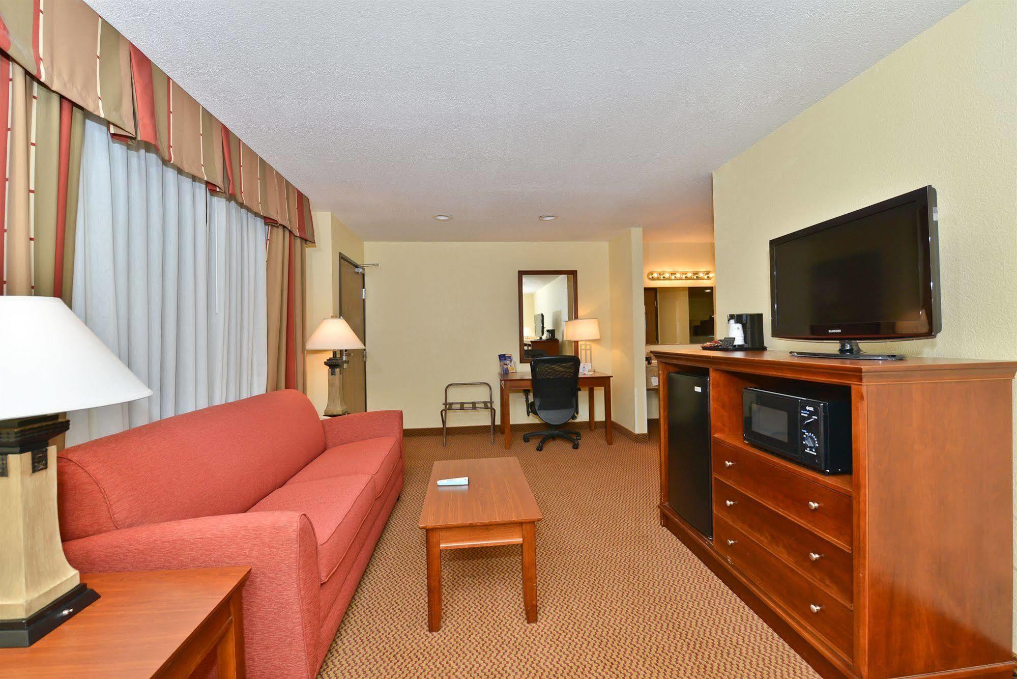 Ramada By Wyndham Platte City Kci Airport Номер фото